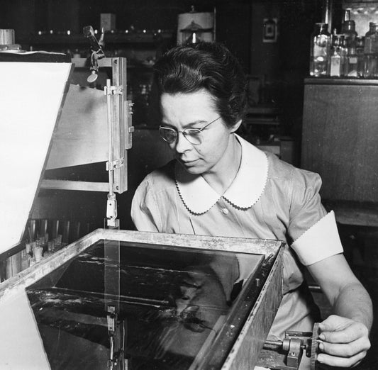 Katharine BURR-BLODGETT (1898-1979)